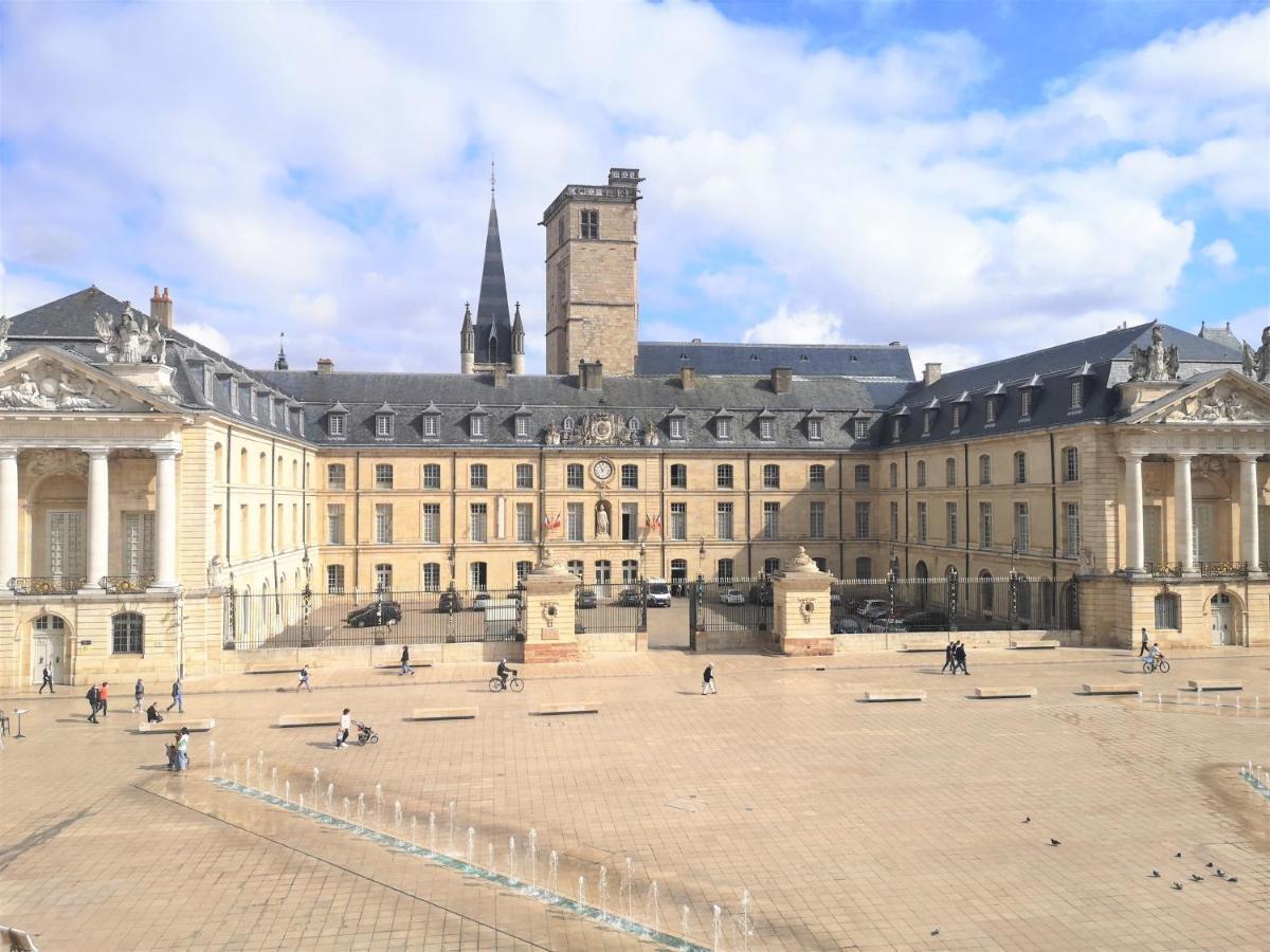 Ferienwohnung Le Dentan, Au Centre Historique De Dijon Exterior foto